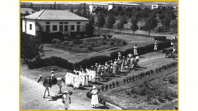 תהלוכת ביכורים משותפת לעין חרוד ולתל יוסף, 1938
