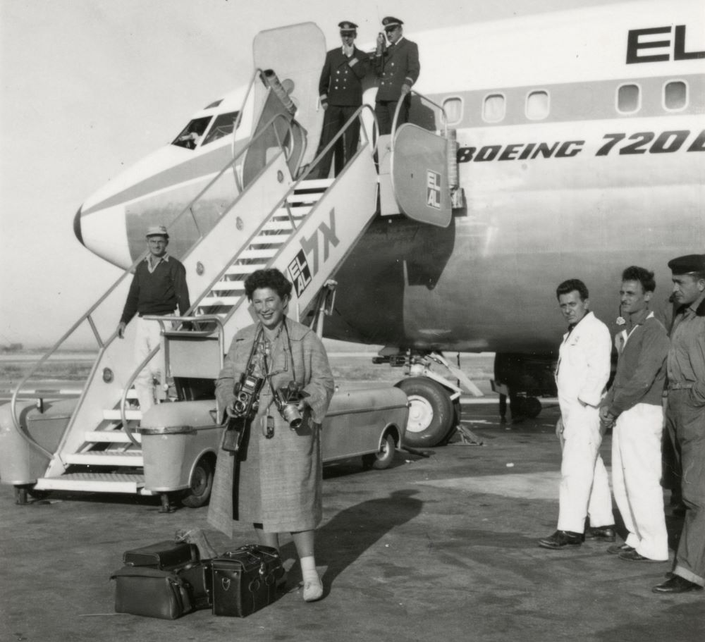 אנה ריבקין־בריק, באחד מביקוריה בישראל, 1965