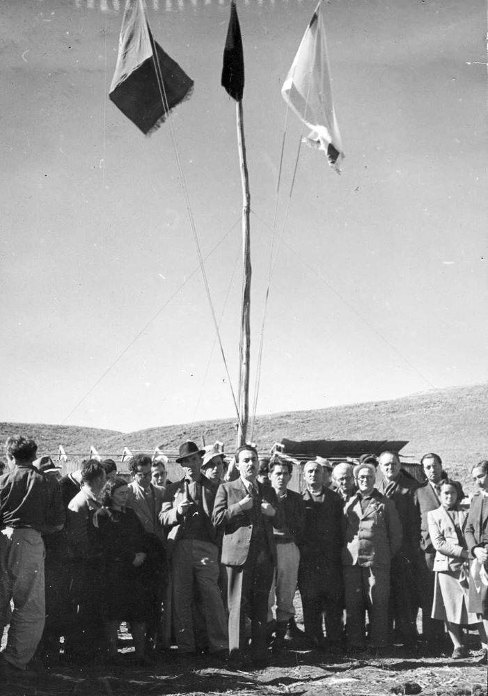 טקס העלייה על הקרקע של קיבוץ עמיעד, ט"ו בשבט 1946