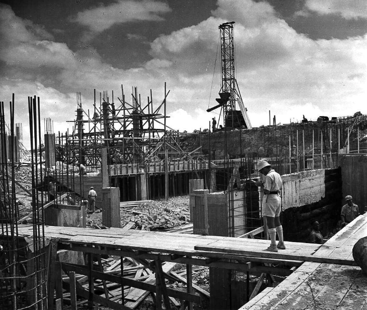 עבודות הבנייה במקום, 1950 (PHSC\1203330) 