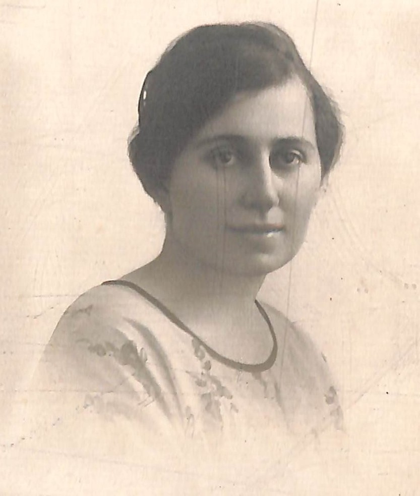רחל שוורץ בצעירותה, 1922 (A419\216)