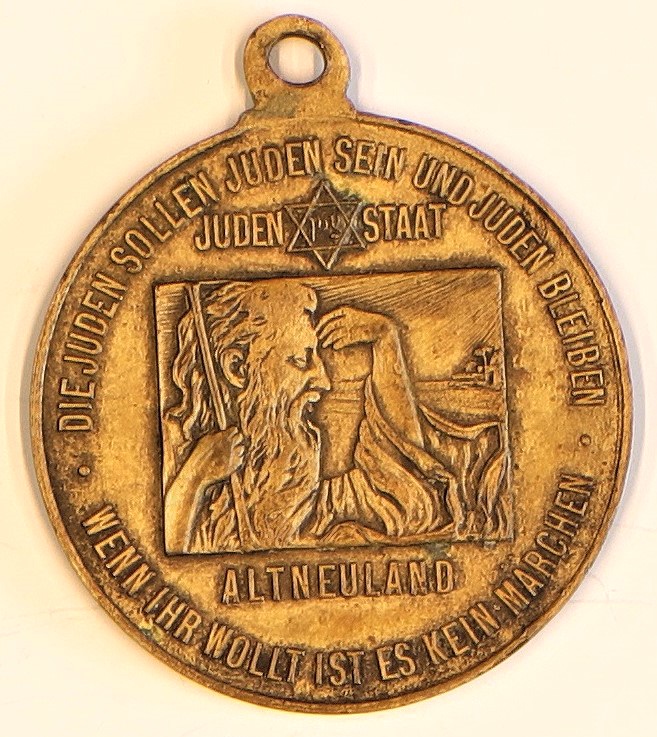 תליון לציון מותו של הרצל ועליו כיתוב בעברית ובגרמנית, 1904. אוסף הסמלים המדליות (TZ6\47)
