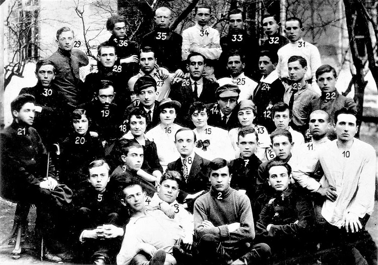 קבוצה של חלוצים מרוסיה ומאוקראינה, לבוב, 1922 (PHZPR\1252148)