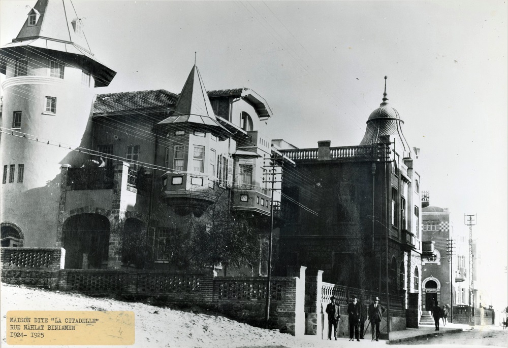 "ארמון הצריחים" בנחלת בנימין, ביתו של היזם שלמה פיינגולד (PHA519-472p)