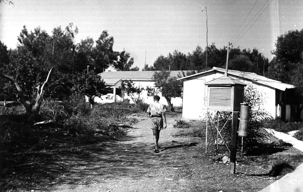 תחנת המדידה ברמת דוד, 1949